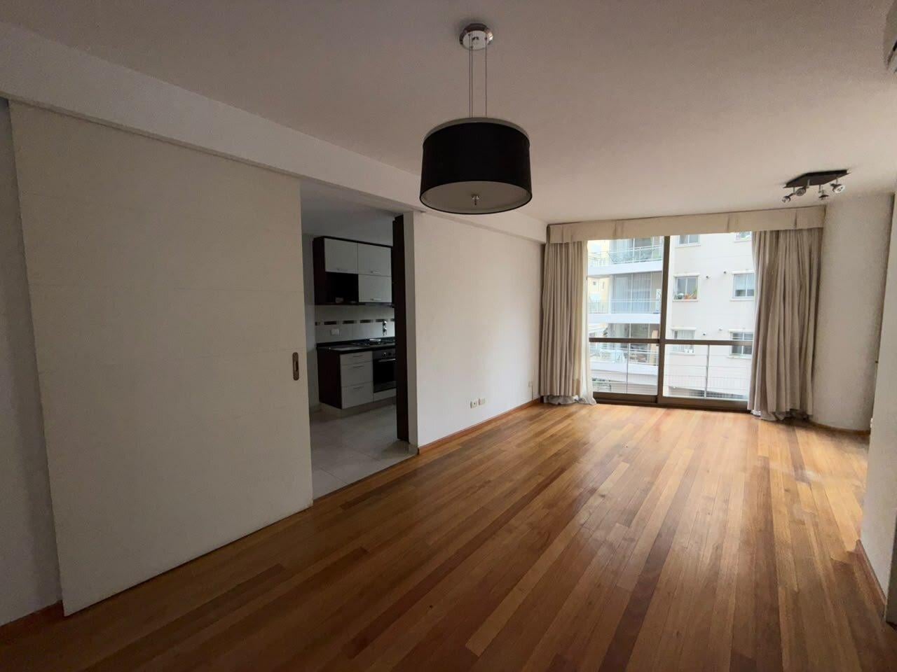 Foto de Alquiler. 3 Ambientes. Amenities. Balcón. Flores, imagen 2