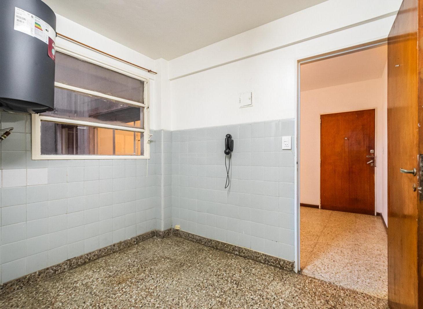 Foto de Depto. 3 Ambientes. Apto Profesional. Coghlan, imagen 4