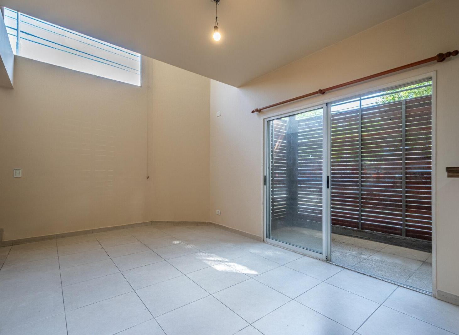 Foto de Dúplex. 2 Ambientes. Patio. Villa Urquiza, imagen 3