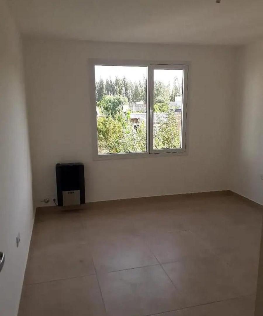 Foto de VENTA DX DE 2 HABITACIONES - PLOTTIER, imagen 2