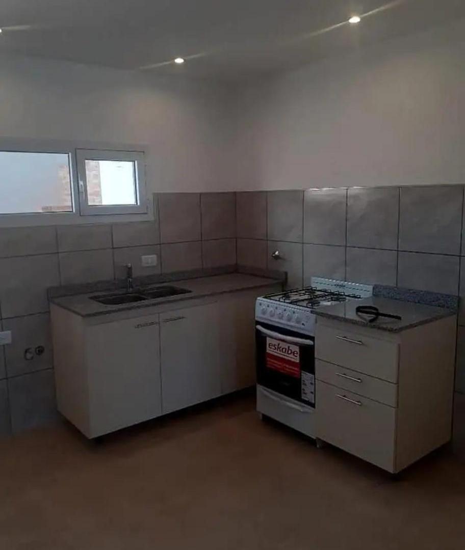 Foto de VENTA DX DE 2 HABITACIONES - PLOTTIER, imagen 5