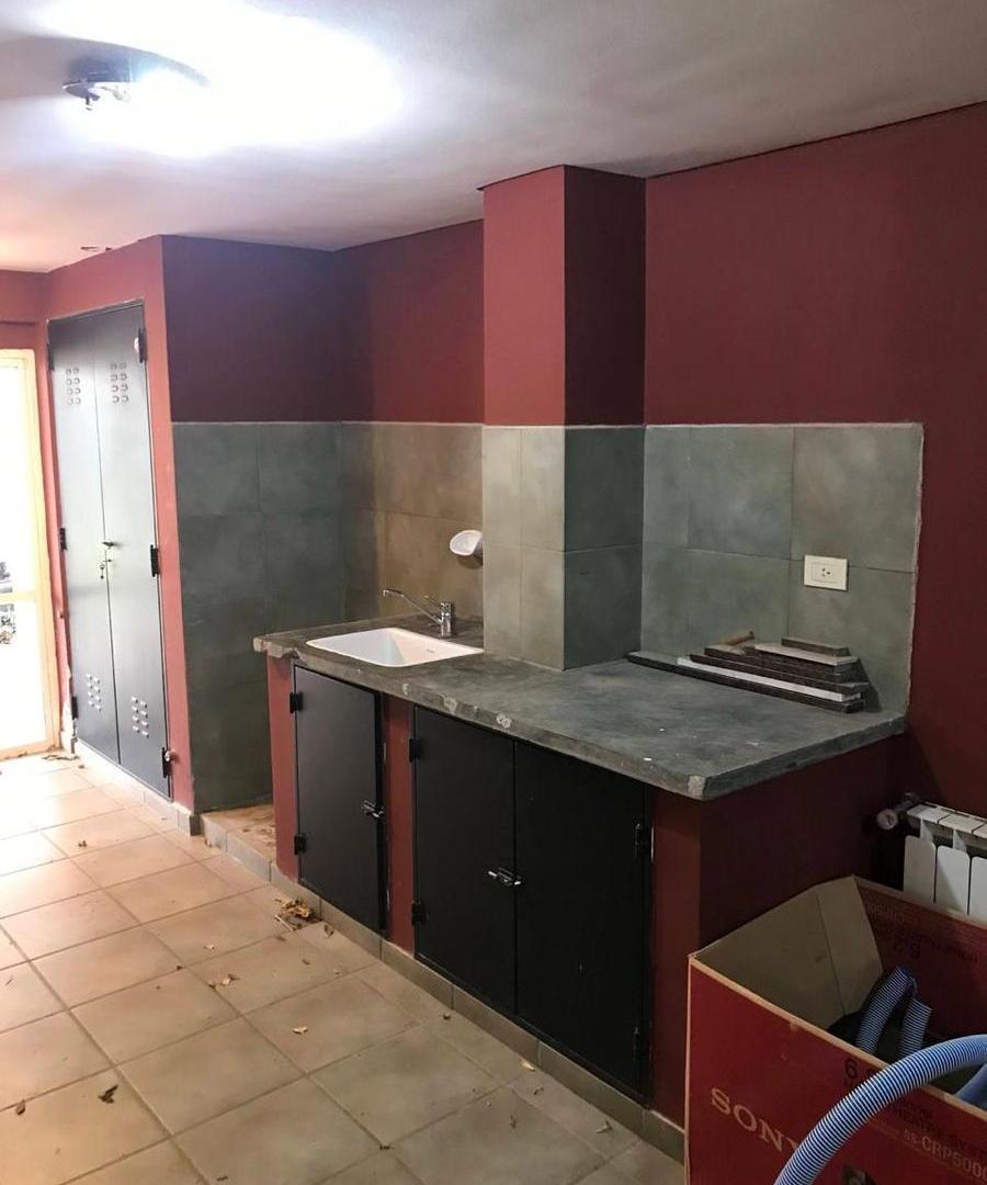 Foto de VENTA - CASA DE 3 HABITACIONES - CON PILETA CLIMATIZADA, imagen 4
