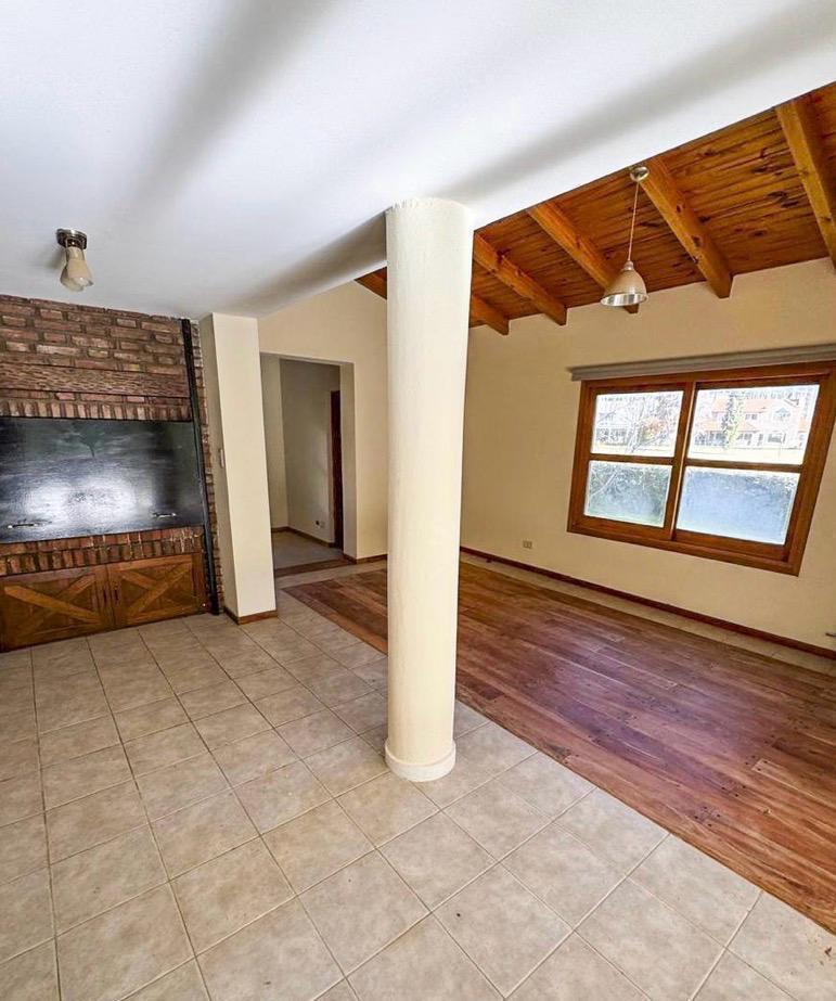 Foto de ALQUILER. CASA DE 4 DORMITORIOS. B° PRIVADO, RINCON CLUB DE CAMPO, imagen 2