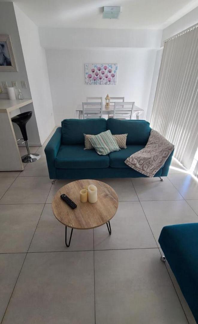 Foto de ALQUILER AMOBLADO - DPTO DE DOS HABITACIONES - COCHERA - BALCÓN, imagen 3