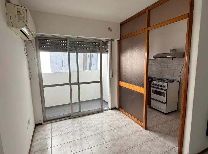 1 dorm. A 1 cuadra Buen Pastor e Iglesia Capuchinos 1