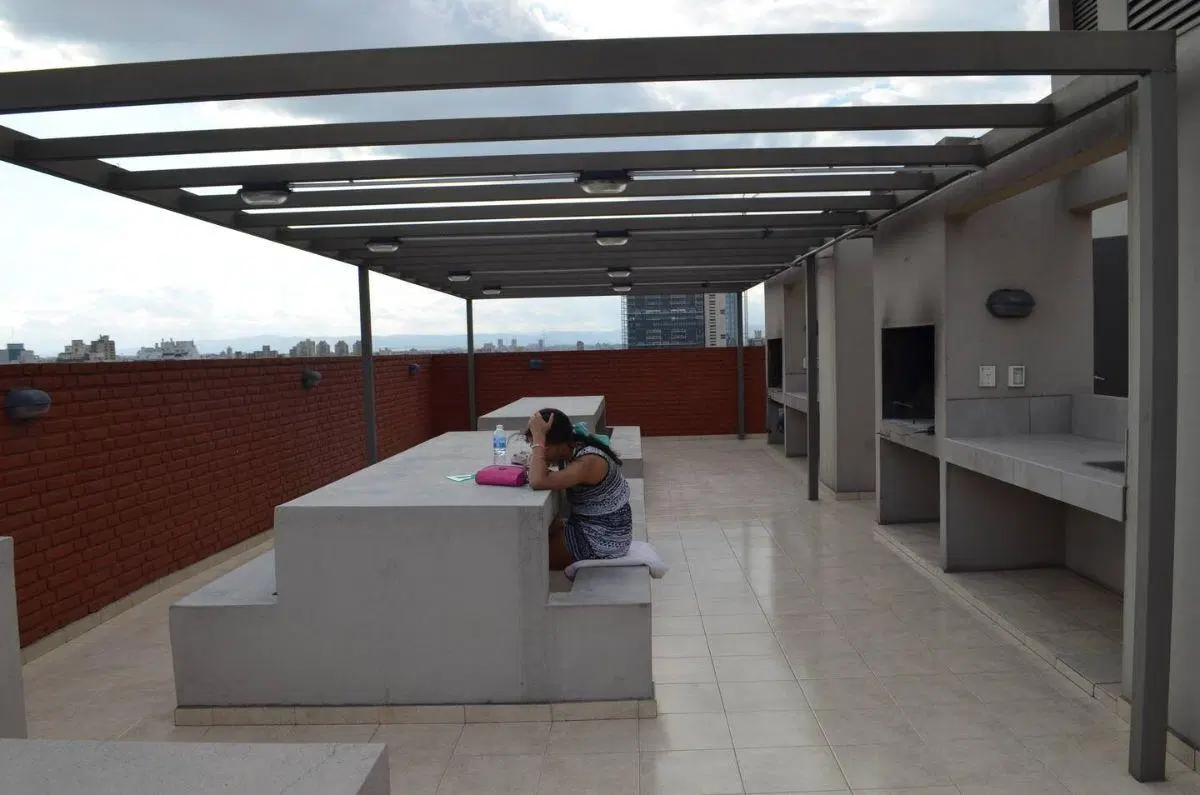 Departamento 1 Dormitorio Amoblado | Humberto Primo y General Paz | Pileta y Seguridad 3