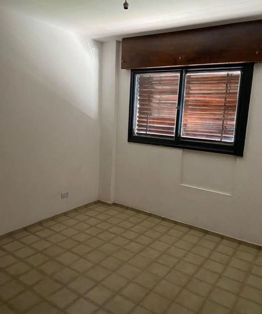 Nueva cordoba amplio con balcón 3
