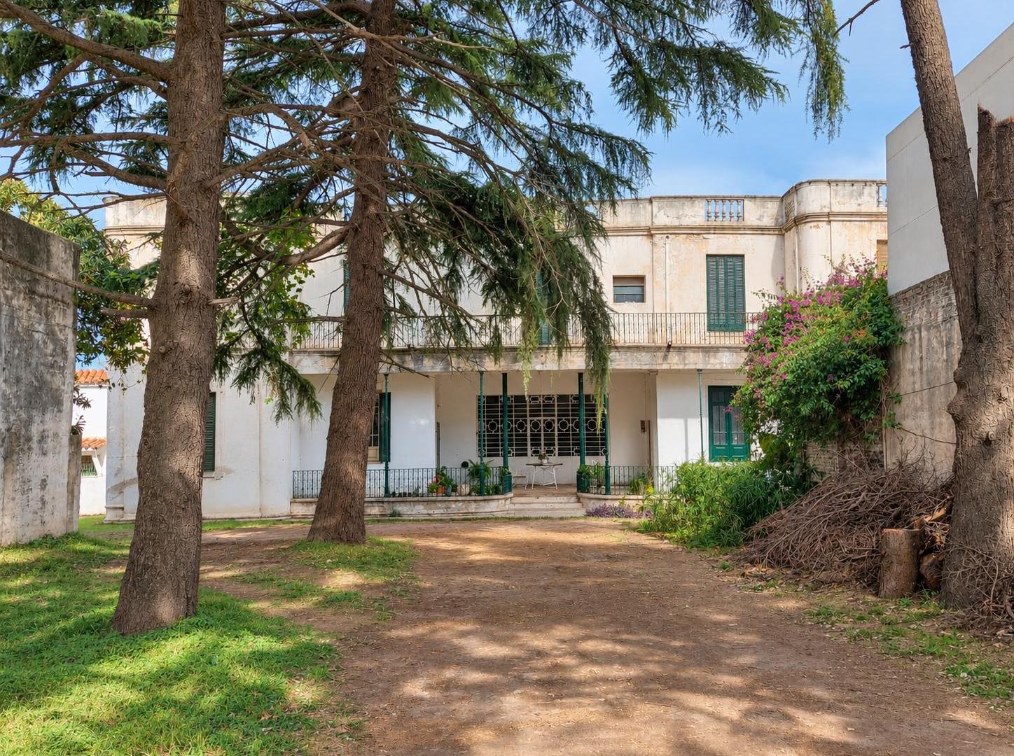 Foto de Terreno de 1837 m² en venta sobre Av. Donato Alvarez, imagen 4