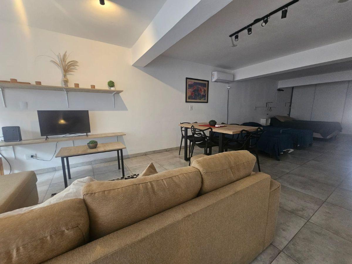 Foto de VENTA EDIFICIO COMPLETO EN Bv. SAN JUAN CON RENTA + POTENCIAL DE, imagen 4