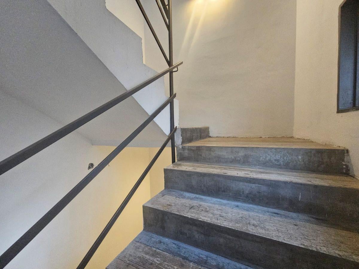 Foto de VENTA EDIFICIO COMPLETO EN Bv. SAN JUAN CON RENTA + POTENCIAL DE, imagen 1