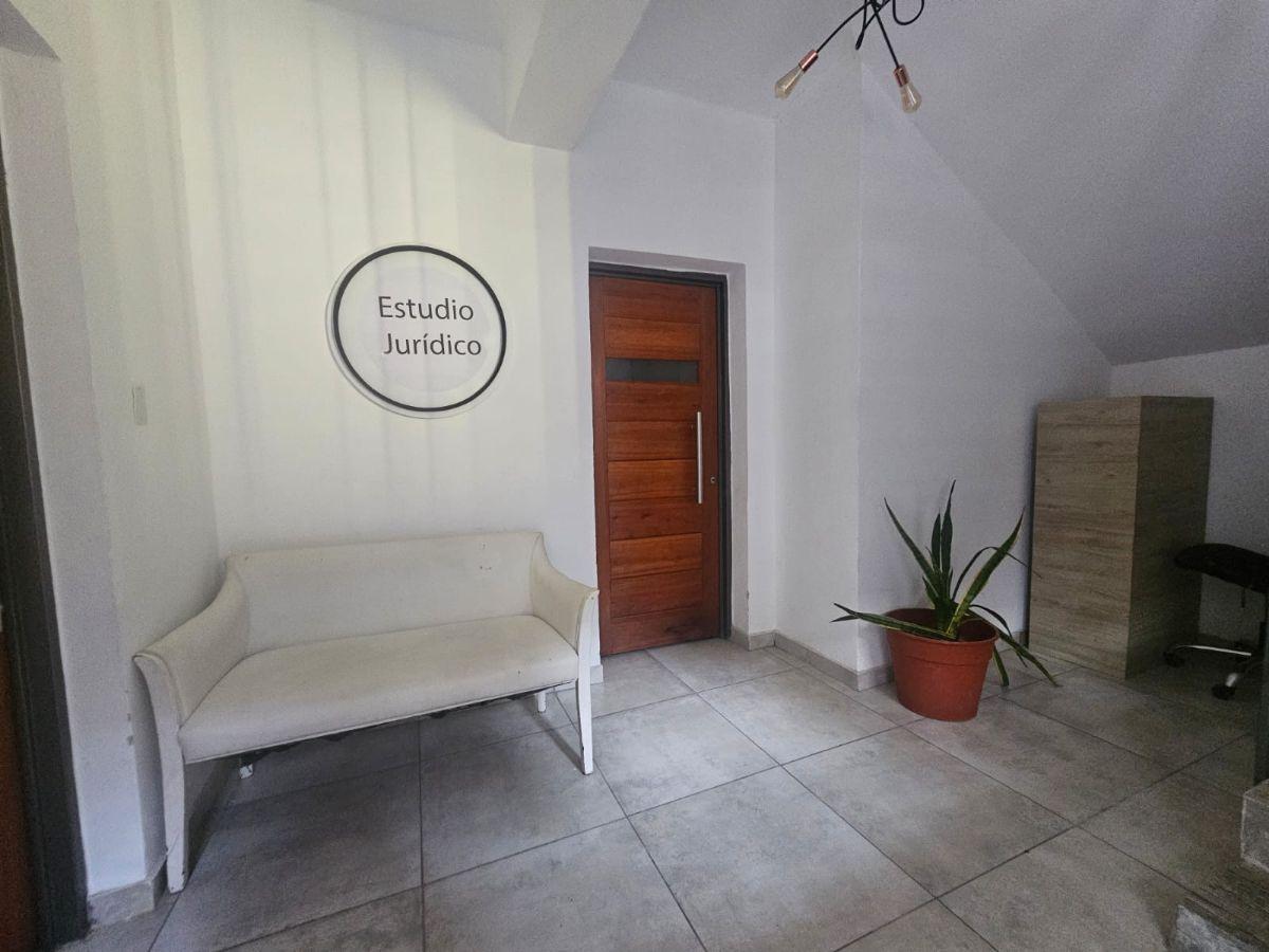 Foto de VENTA EDIFICIO COMPLETO EN Bv. SAN JUAN CON RENTA + POTENCIAL DE, imagen 3