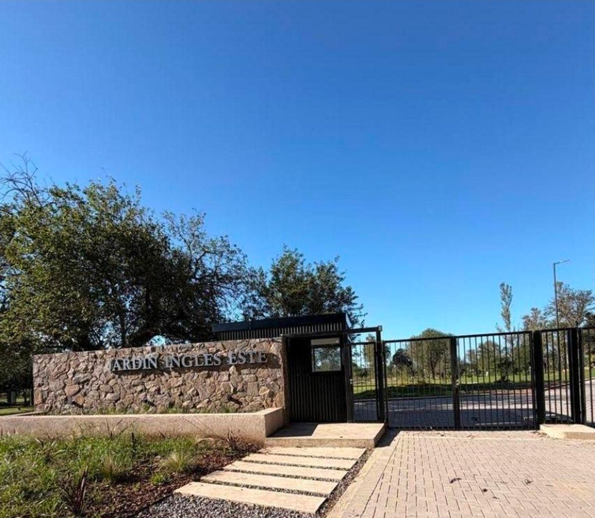 Foto de Lotes Jardín Ingles Este, Valle escondido desde USD 185.000, imagen 2