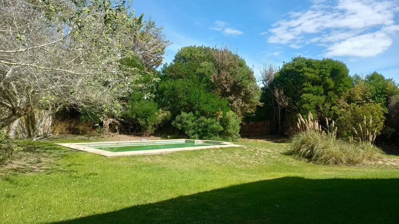 CASA EN VENTA CON PISCINA LAS GAVIOTAS 2