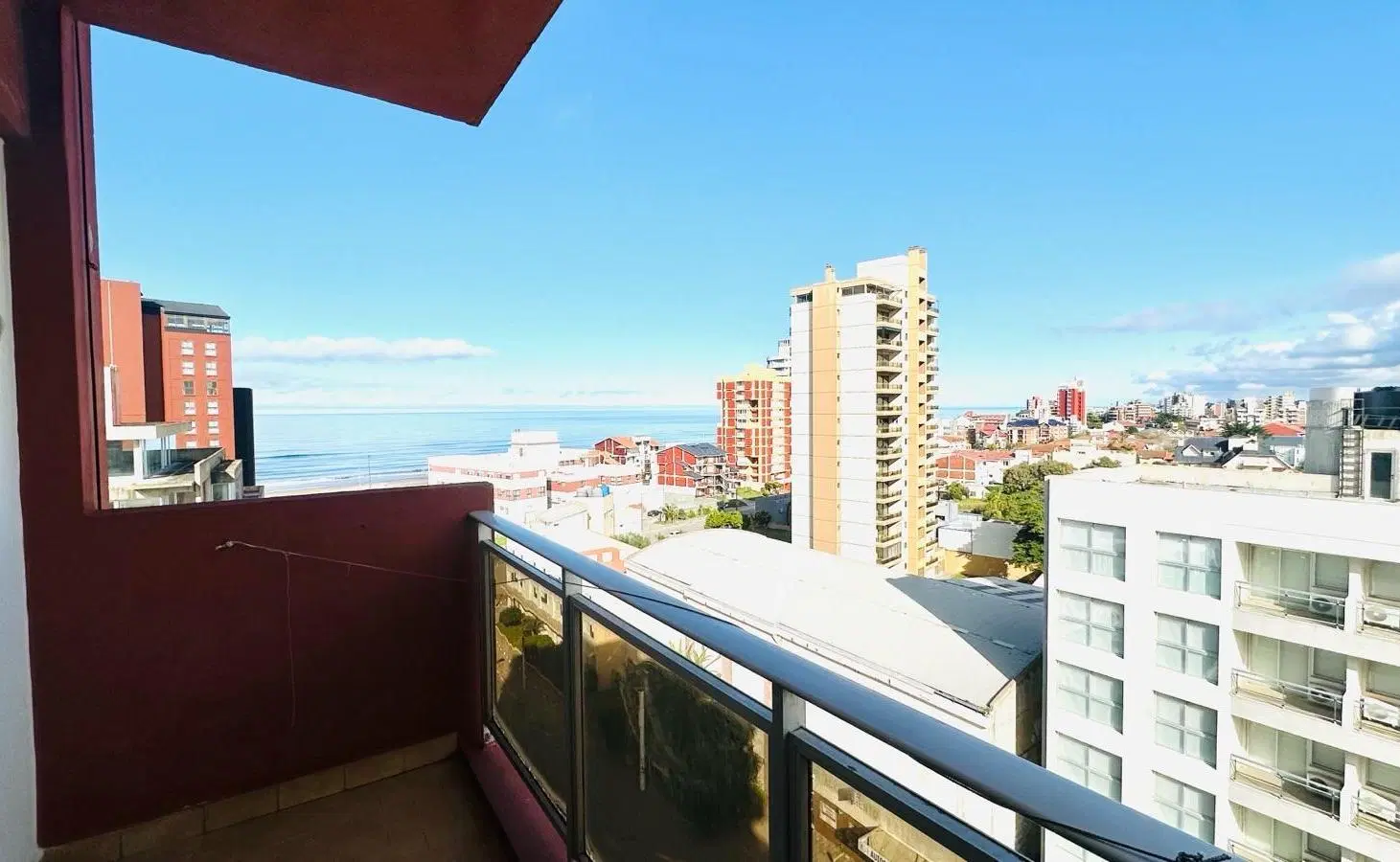 Departamento 2 ambientes vista al mar 8