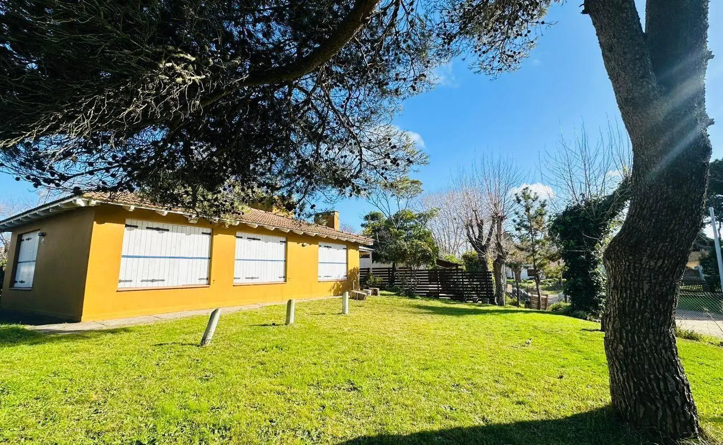 CASA EN VENTA VILLA GESELL 5