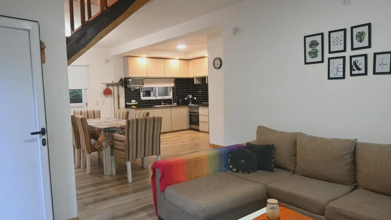 CASA EN VENTA EN  MAR AZUL 4