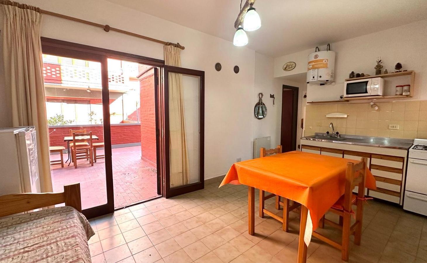 Foto de Departamento FRENTE AL MAR - Villa Gesell, imagen 3