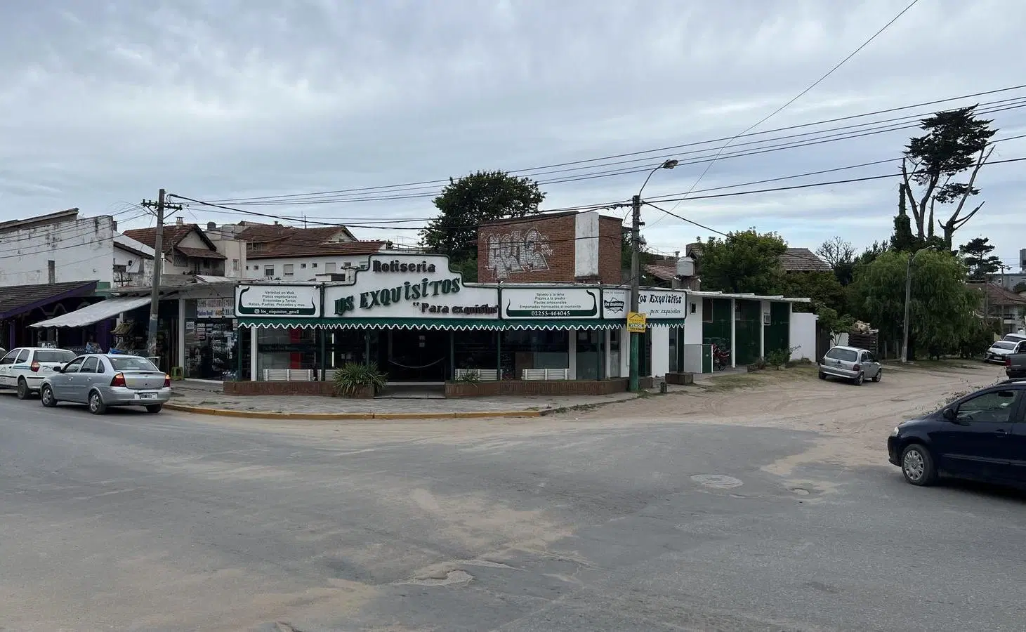 5 LOCALES MULTI- FAMILIAR ZONA CENTRO VILLA GESELL 2