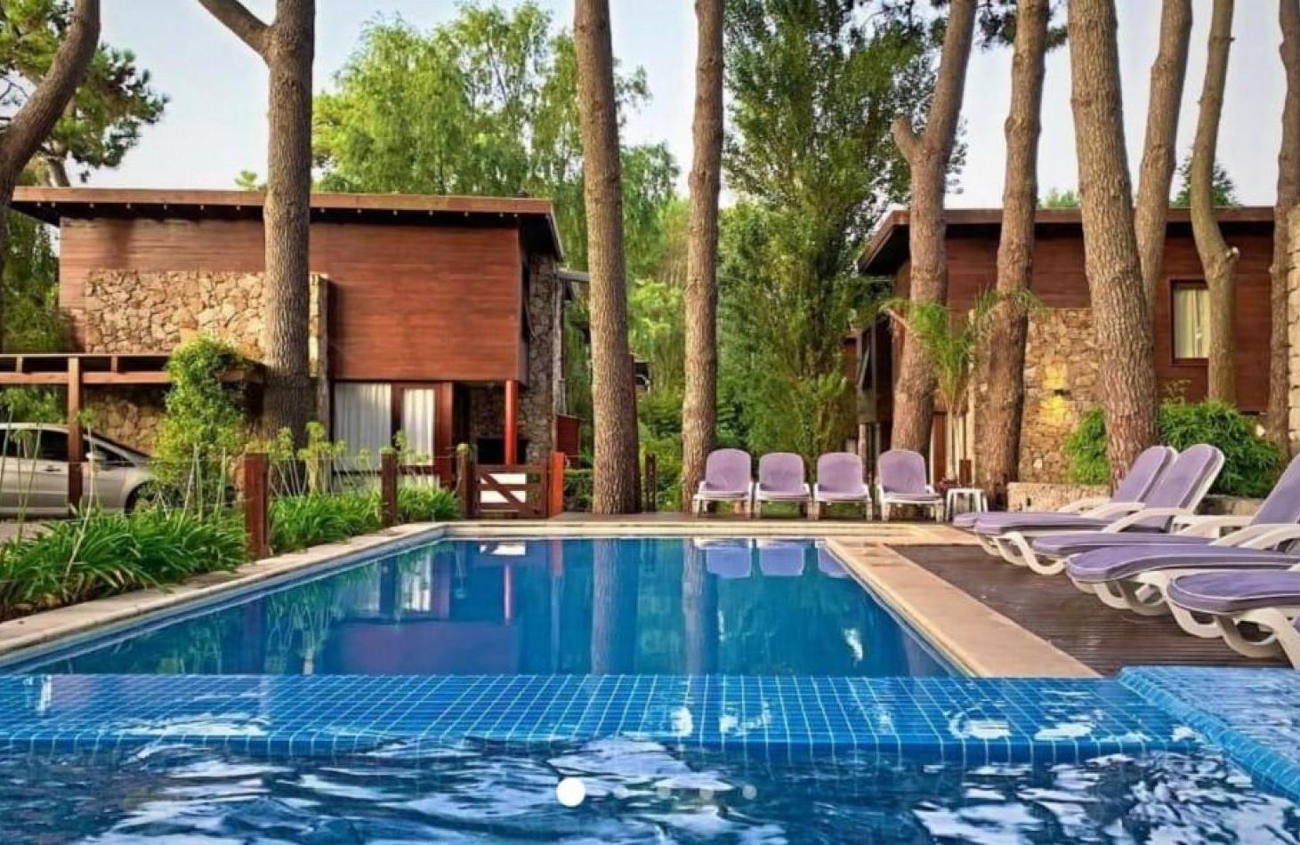 Foto de A LA VENTA COMPLEJO EN MAR AZUL, imagen 2
