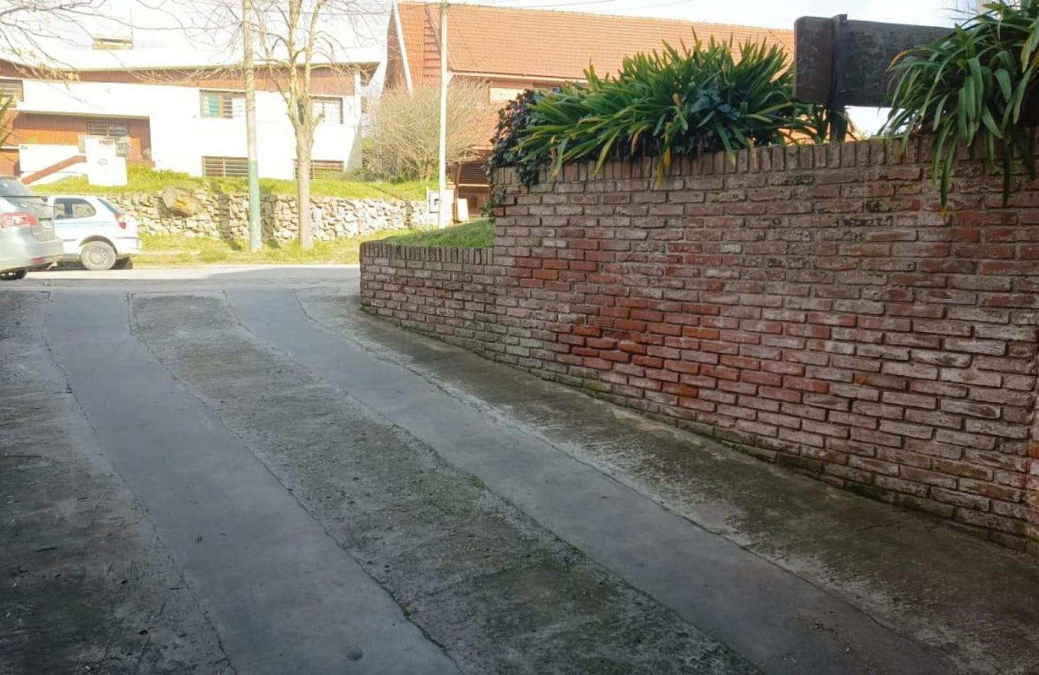 Foto de Cochera doble en venta - Centro de Villa Gesell, imagen 5