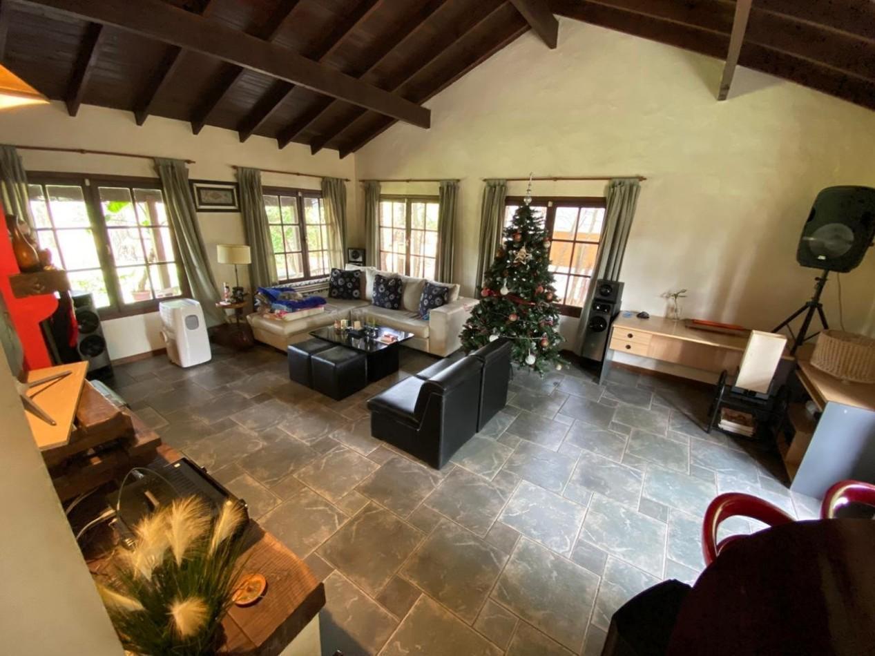 Foto de A LA VENTA CASA 4 AMBIENTES CON VISTA AL GOLF - VILLA GESELL, imagen 4