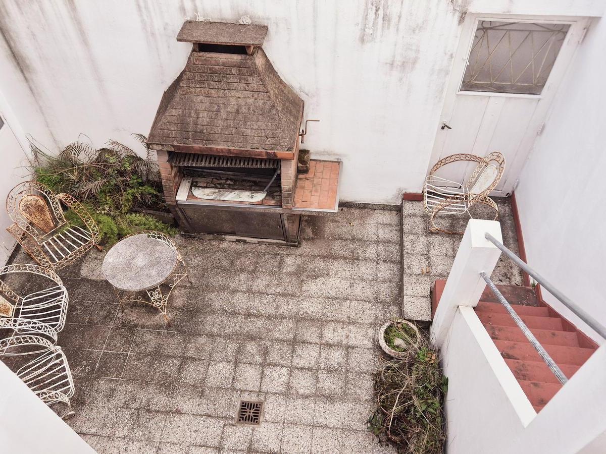Venta PH Tipo Casa 5 Ambientes Garaje Terraza Patio 4