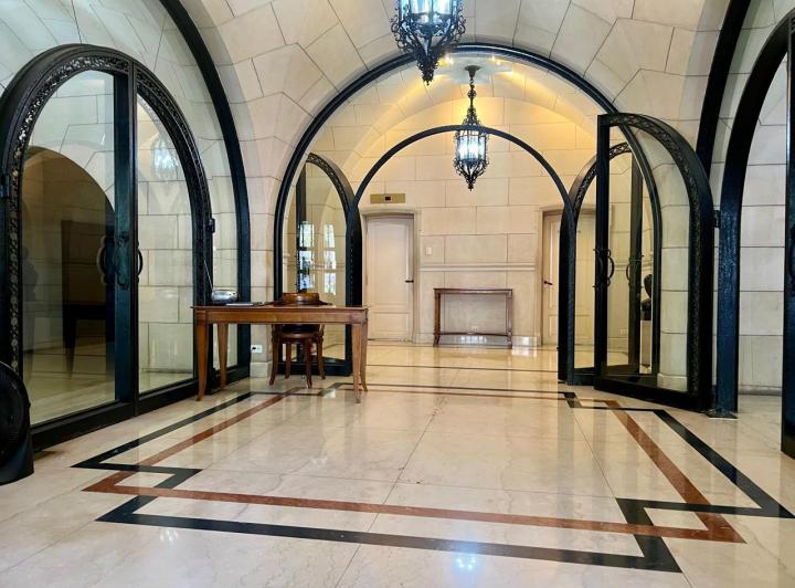 Departamento de 8 ambientes en venta en Palermo Chico 2