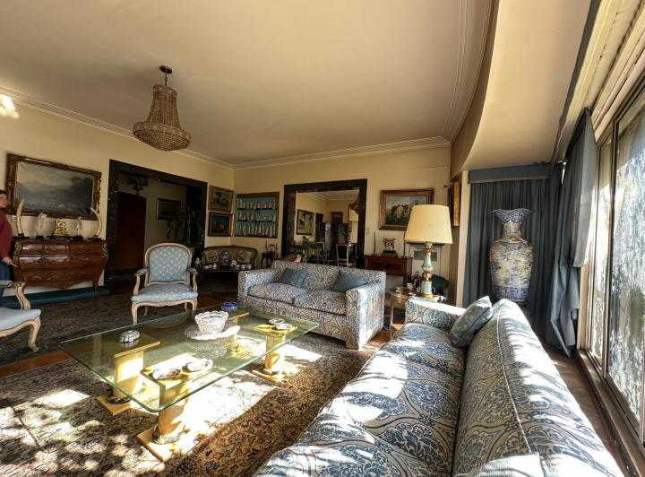 Departamento de 8 ambientes en venta en Palermo Chico 5