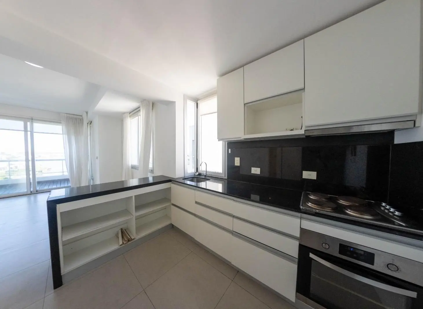 Departamento en Venta con la mejor vista de Nordelta. 8