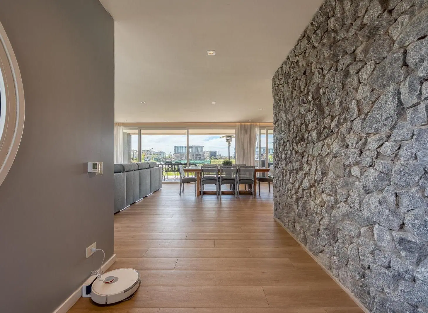 Casa en Venta 5 ambientes a la laguna en Costas, Puertos del Lago 2