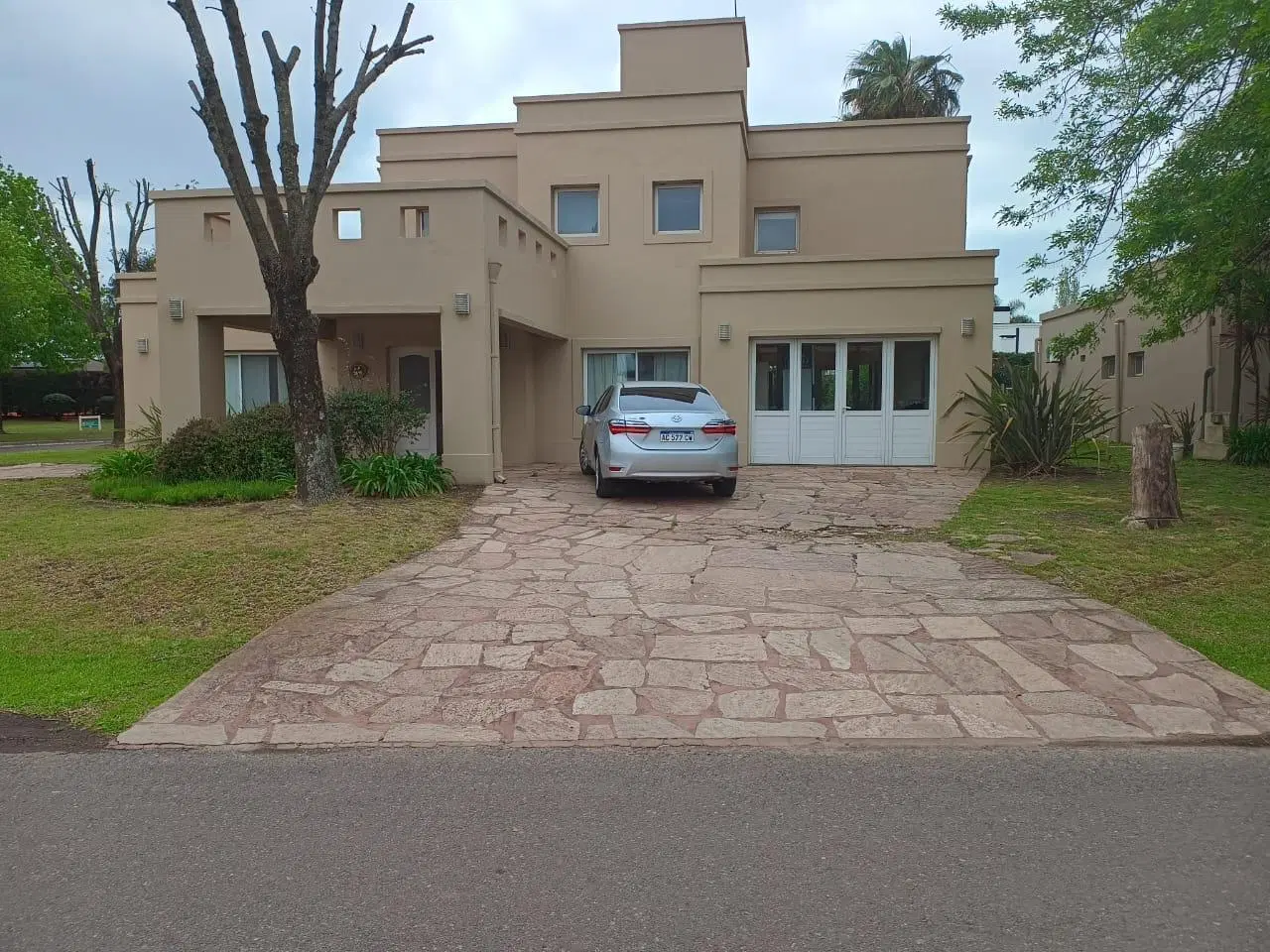 Casa en venta y alquiler barrio san patricio moreno zona oeste 2
