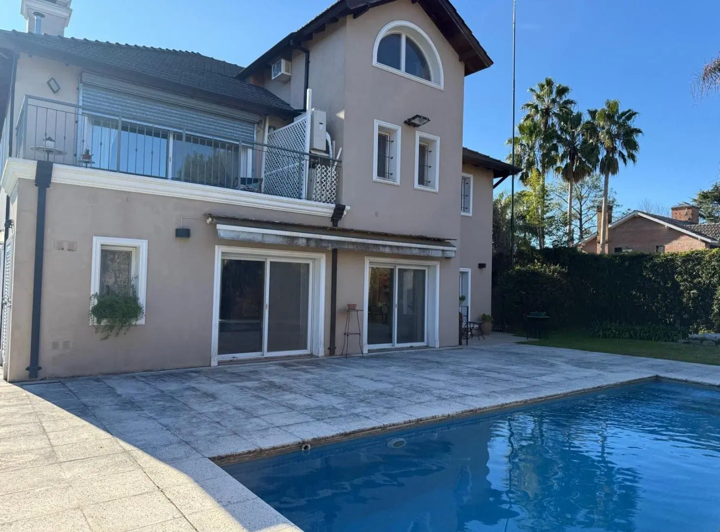 Casa en dos plantas Apta credito en Venta en Mapuche Country Club 5