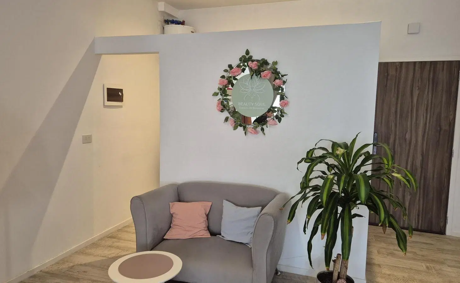 ALQUILER OFICINA MONOAMBIENTE NORDELTA 2