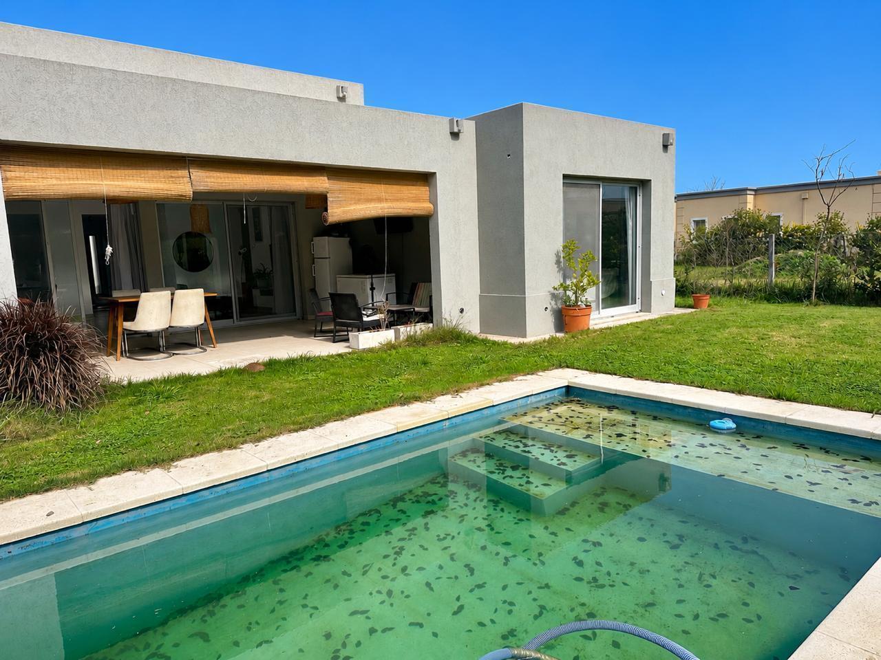 Foto de Casa en una planta en venta en Santa Emilia, imagen 2