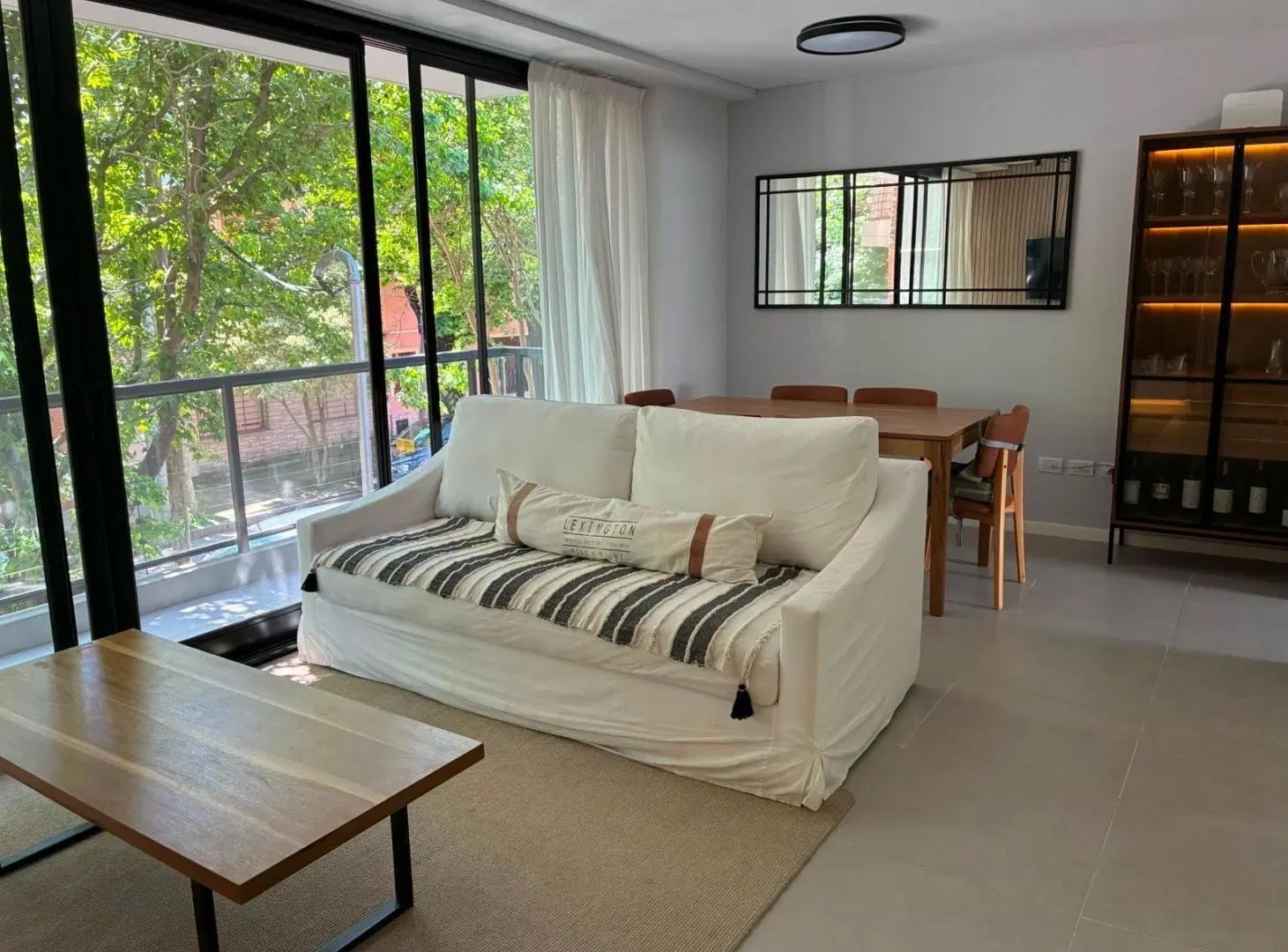 Venta 3 ambientes con cochera - San Isidro 2