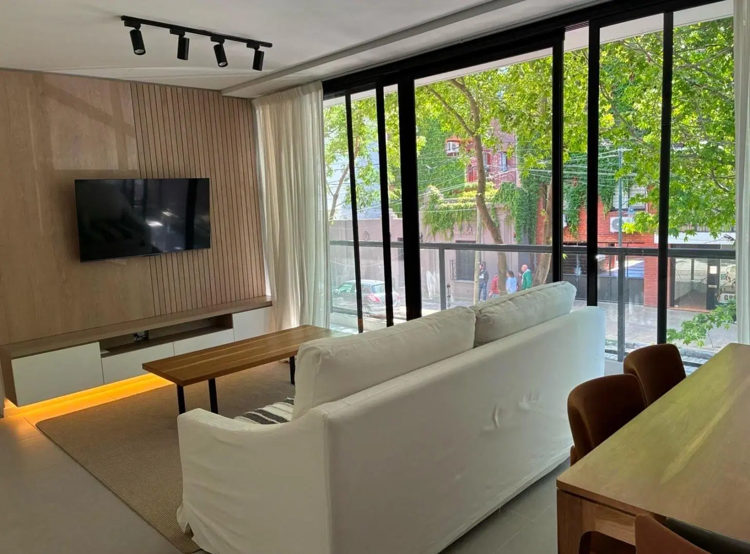 Venta 3 ambientes con cochera - San Isidro 5
