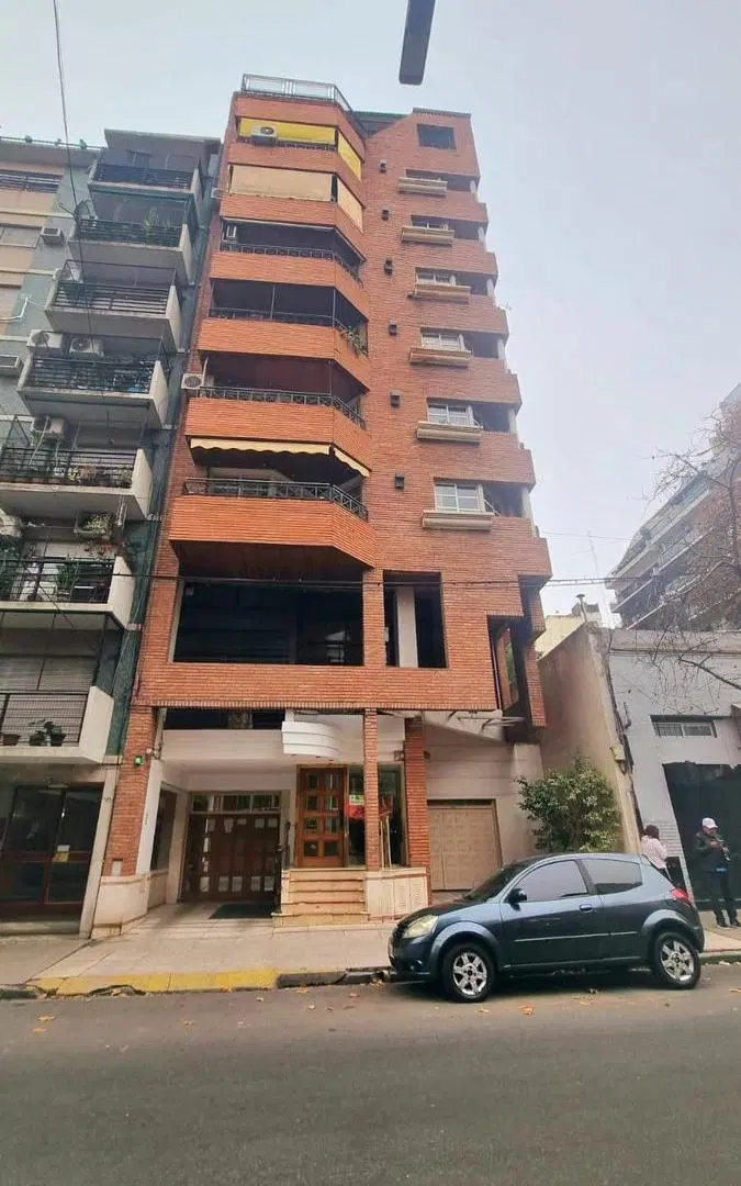 Departamento en Flores Sur 8
