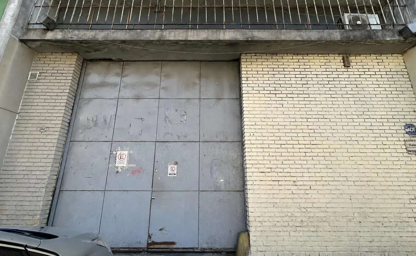 Depósito en Venta o Alquiler en Liniers 1