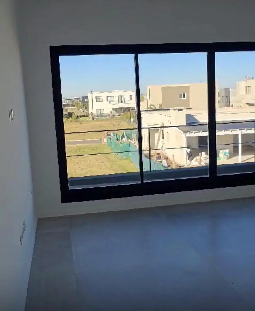 Casa en venta Puertos Escobar 8