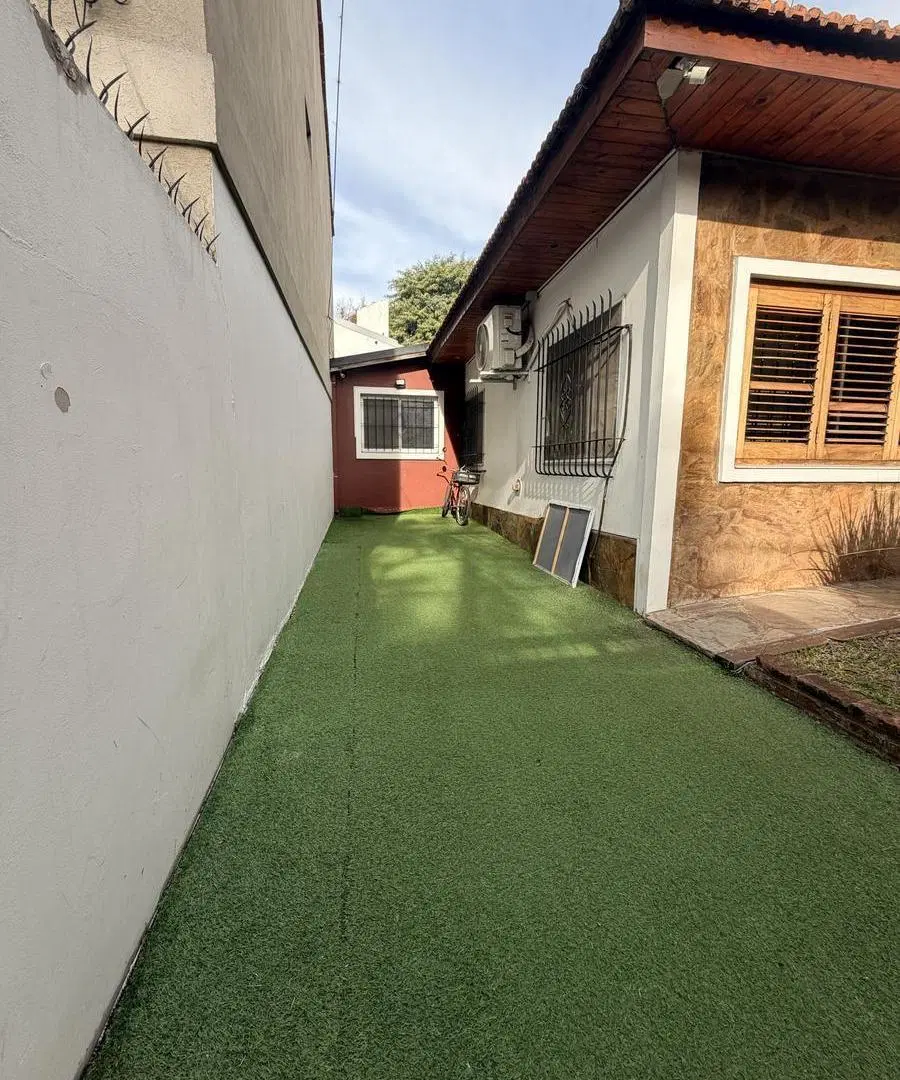 Venta Casa PH Independiente con Cochera 5 ambientes Patio Parrilla Punta Chica San Fernando 3