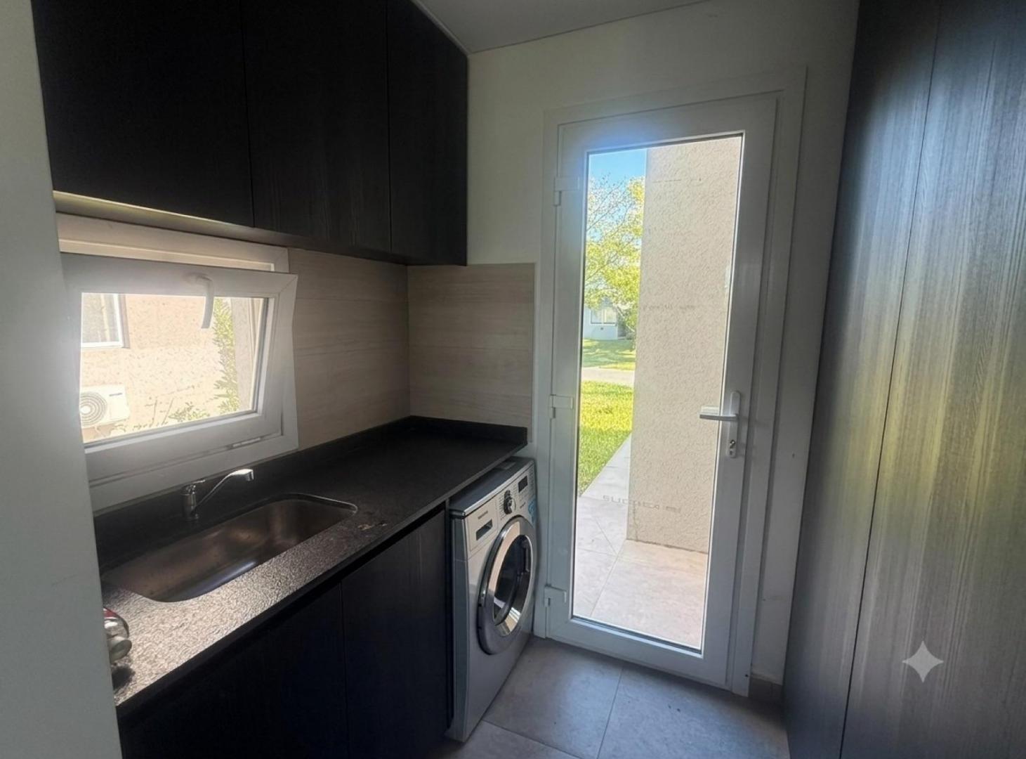 Foto de venta casa en puertos del Lago Escobar luminosa, imagen 3