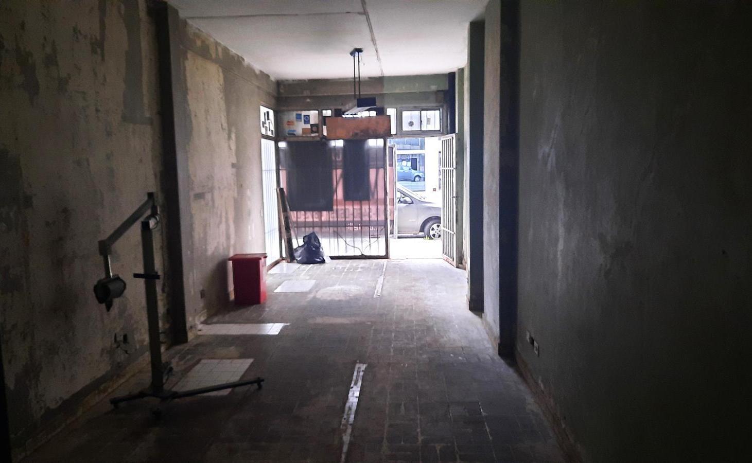 Foto de ALQUILER LOCAL A LA CALLE AV. DIRECTORIO CABALLITO, imagen 4