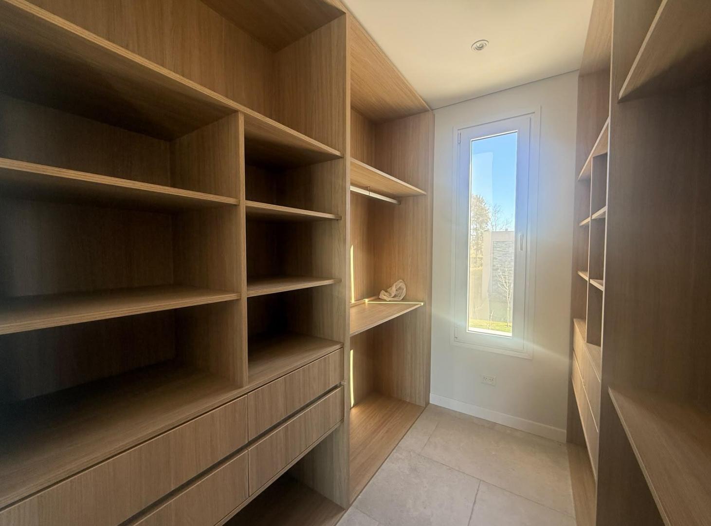Foto de CASA EN VENTA EN SANTA ANA AL AGUA, imagen 1