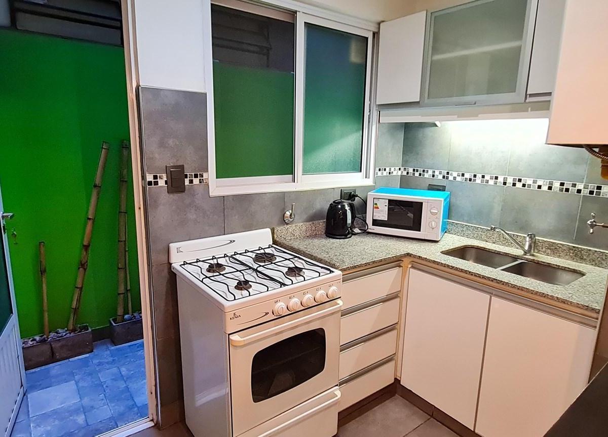 Foto de ALQUILER Departamento 2 ambientes con Patio y lavadero BELGRANO, imagen 3