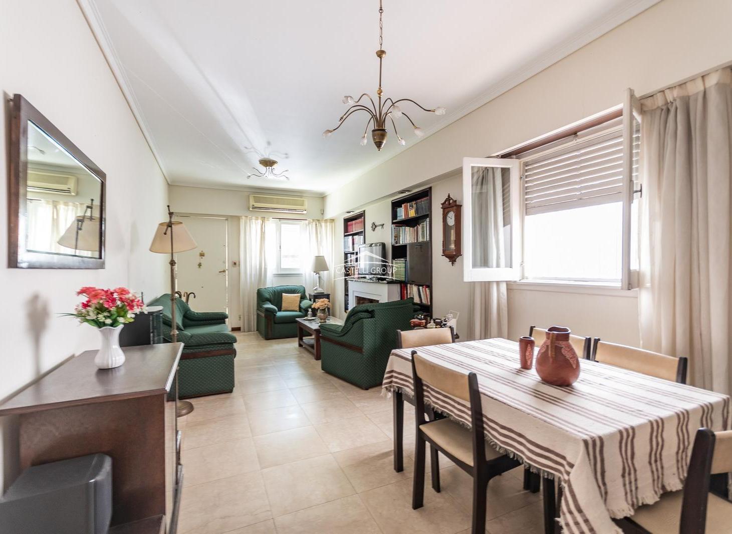 Foto de Casa en Venta 4 ambientes con jardín en Floresta, imagen 3