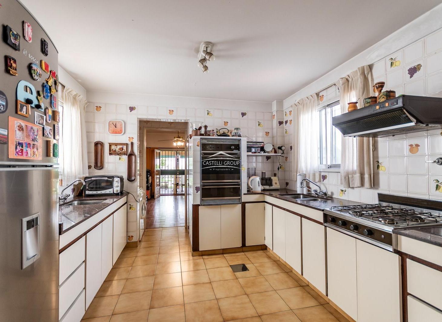 Foto de Casa en Venta 4 ambientes con jardín en Floresta, imagen 4