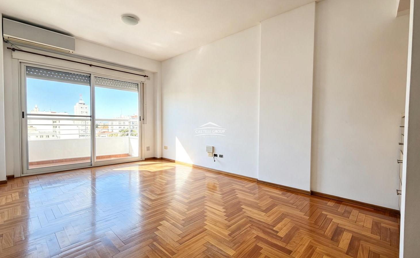 Foto de Departamento 3 ambientes con gran balcón y vista en Venta en Flores, imagen 3