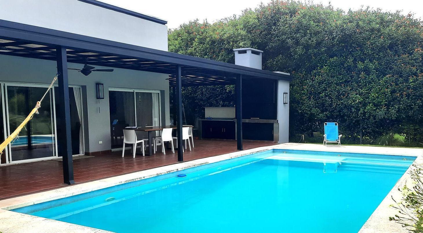Foto de Casa en VENTA Y/O ALQUILER ANUAL BARRIO NAUTICO CUBE, imagen 3