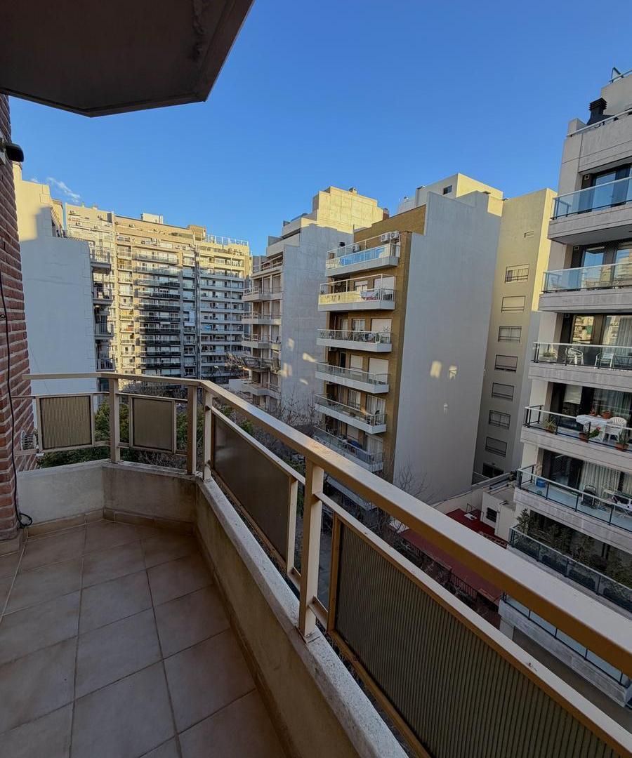 Foto de Alquiler Departamento 2 ambientes con balcón al frente en Villa Urquiza, imagen 5