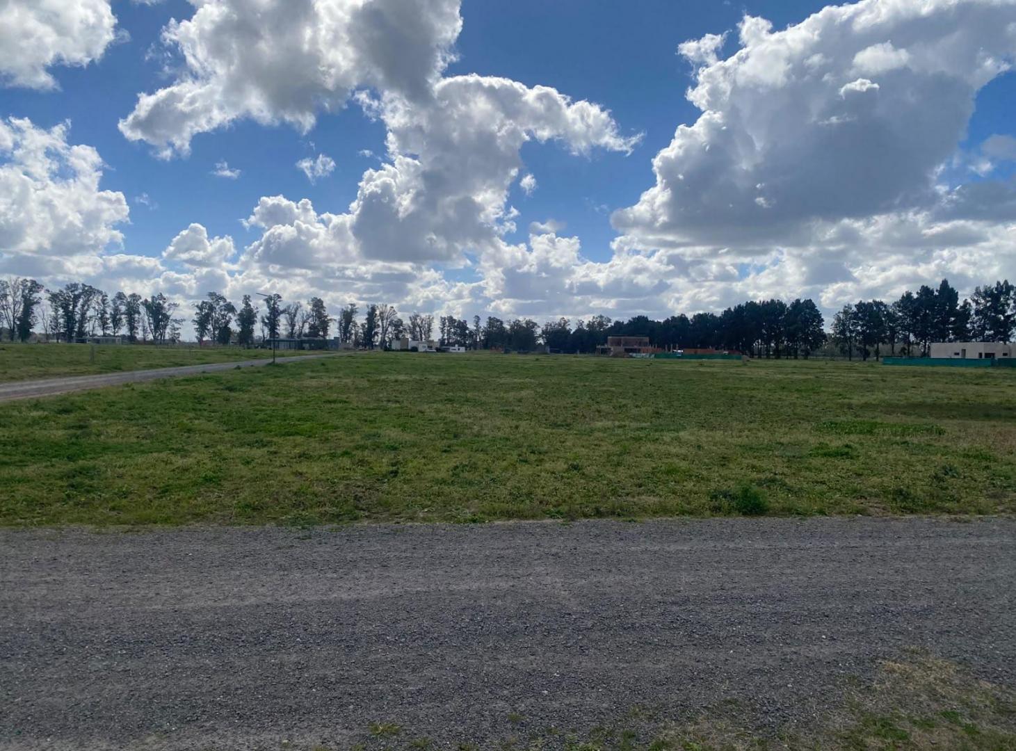 Foto de VENTA Terreno en Los Tres Pinos Barrio Polo General Rodríguez, imagen 4